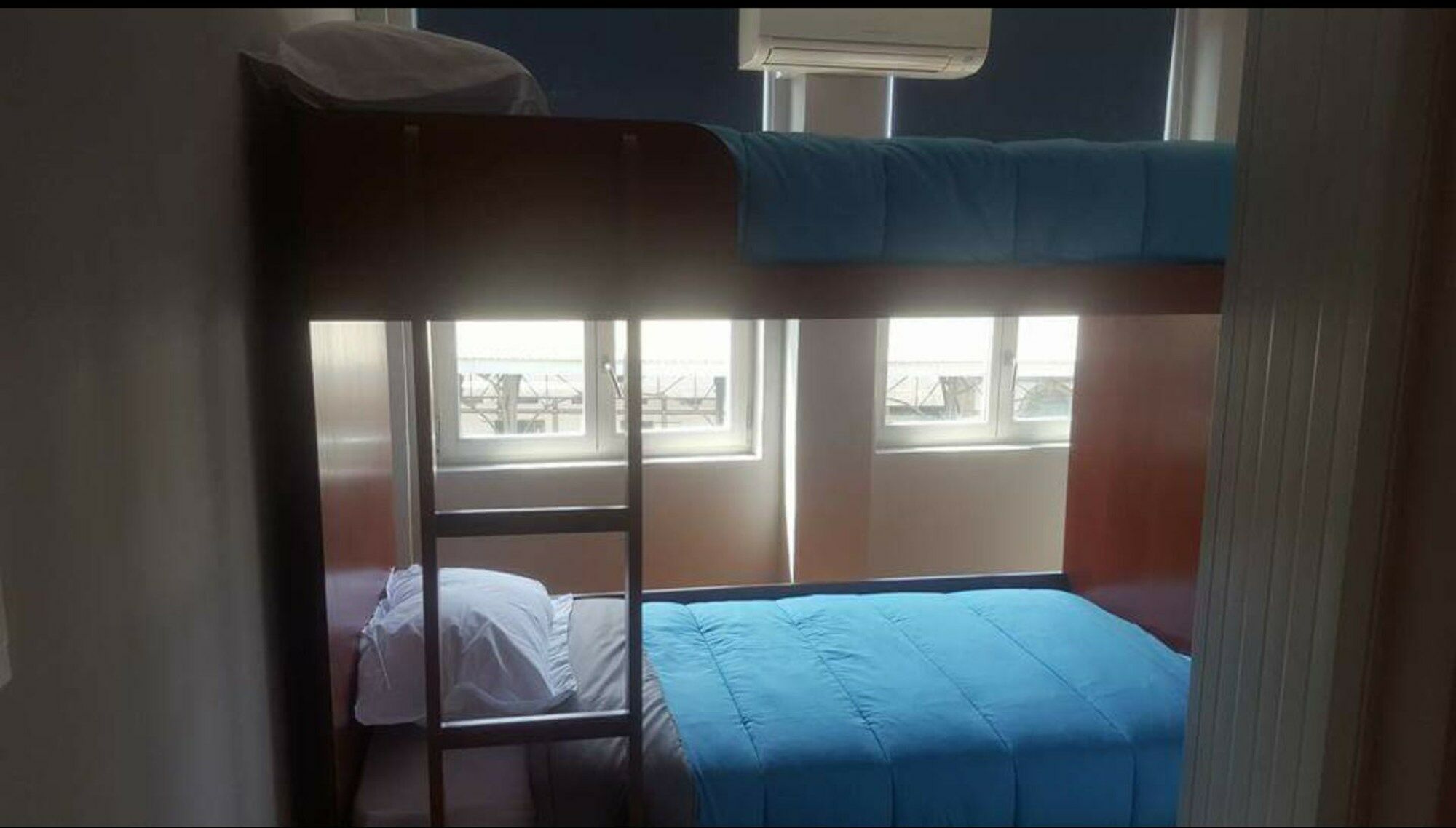 Secret Hostel Porto Luaran gambar